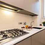 Nel Cuore Di Crocetta By Wonderful Italy Apartamento